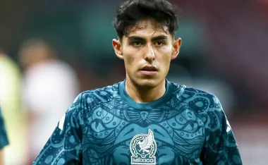 Elías Montiel suma pretendientes de Europa.
