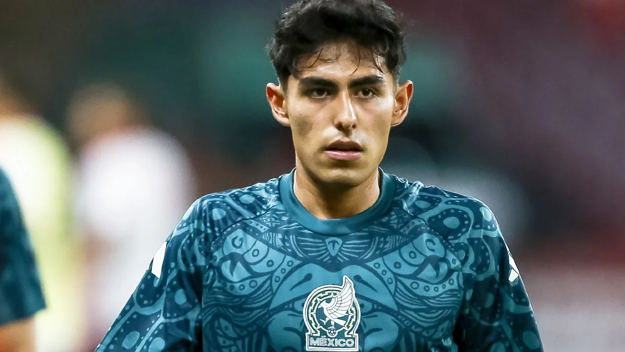 Elías Montiel suma pretendientes de Europa.