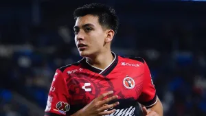 Gilberto Mora y dos jóvenes mexicanos más se ubican entre los mejores del mundo