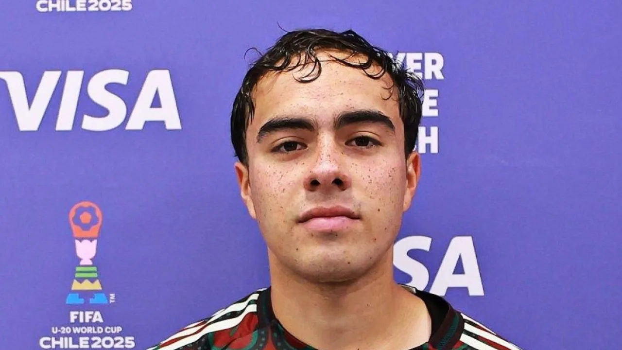 Iker Fimbres, jugador de la Selección Mexicana Sub 20, 