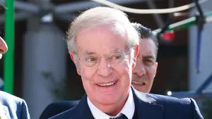 José Ramón Fernández da raspón a Mauricio Ymay tras anunciar su regreso a Televisa José Ramón Fernández da raspón a Mauricio Ymay tras anunciar su regreso a Televisa