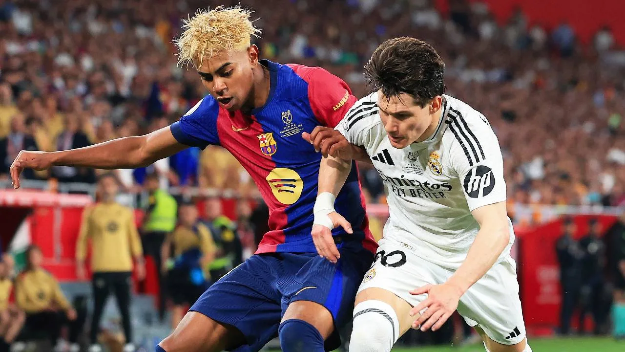 Lamine Yamal ante el Real Madrid.
