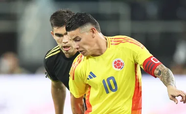 James Rodríguez causó polémica en México vs Colombia.