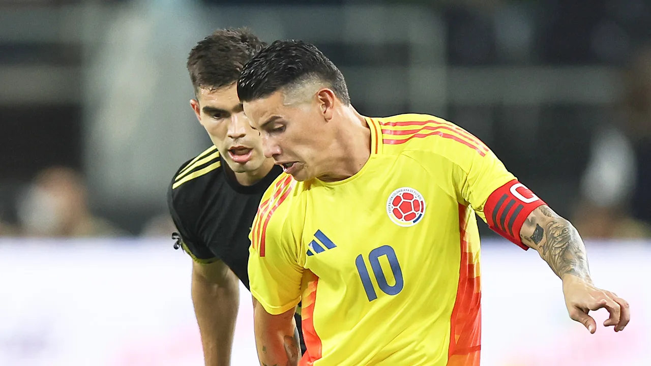 James Rodríguez causó polémica en México vs Colombia.