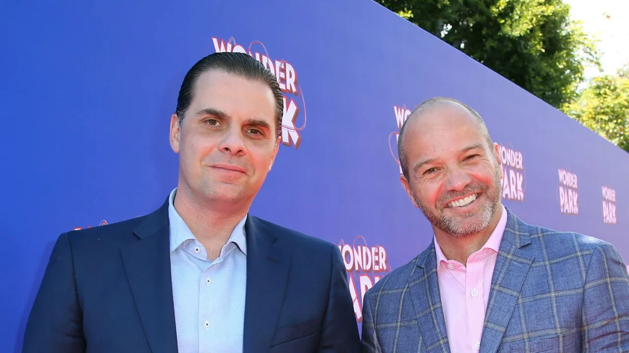 Christian Martinoli y Luis García, narradores de TV Azteca.