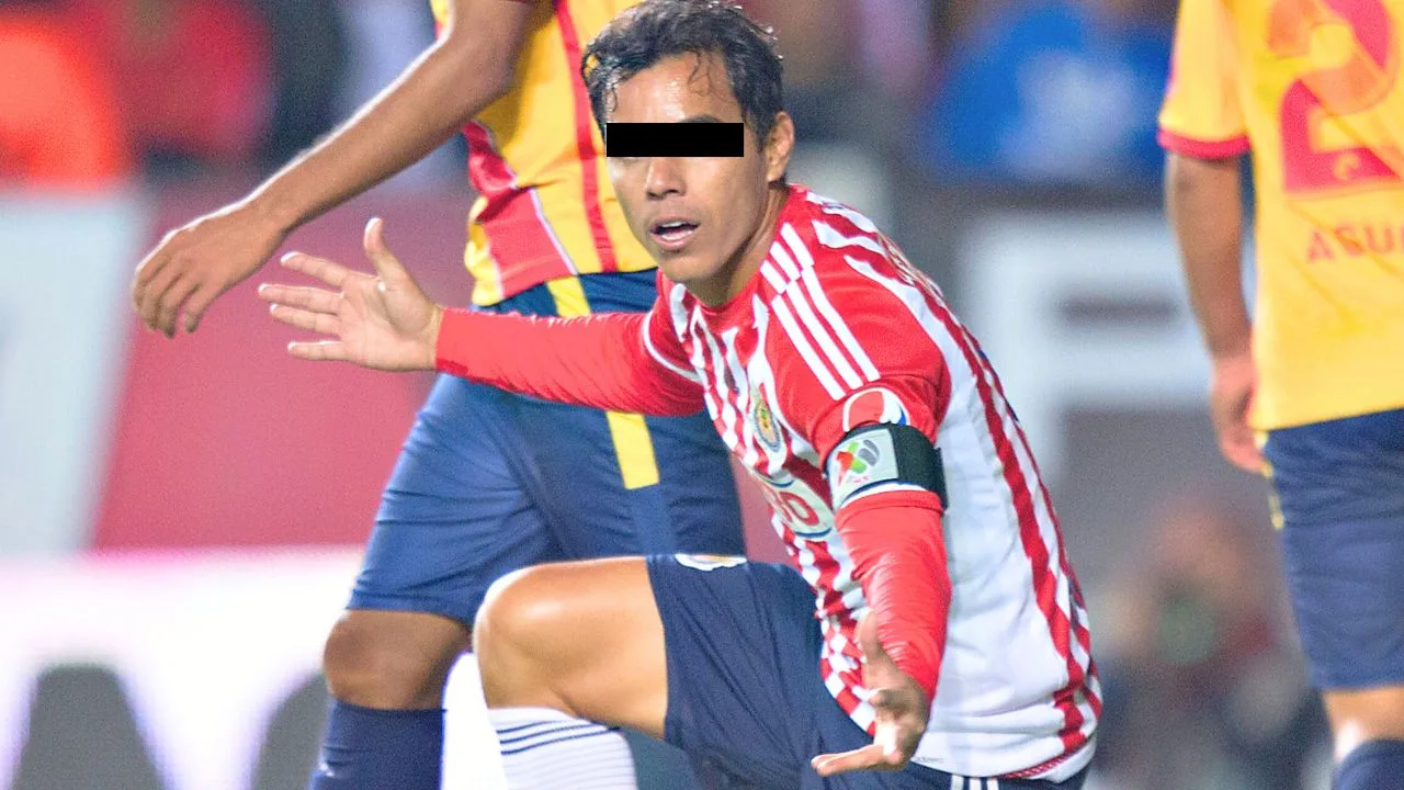 Pasado persigue a Omar Bravo, exjoya de Chivas, y confirman dos denuncias más en su contra.