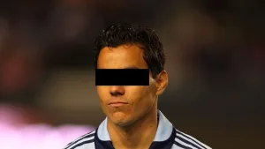 Chivas da el peor castigo a Omar Bravo tras el presunto delito que lo tiene tras las rejas