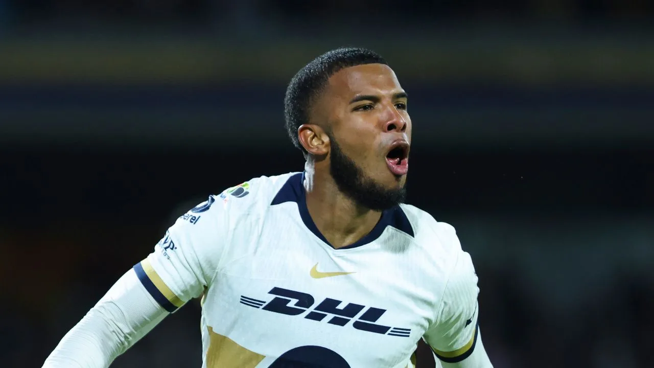 Pedro Vite, jugador de Pumas. 