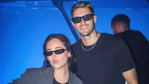 Santiago Giménez y Fernanda Serrano.