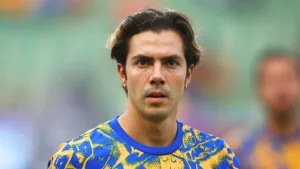 Le sale nueva novia a Sebastián Córdova: Este equipo quiere ‘darle baje’ al América y ganarle el fichaje