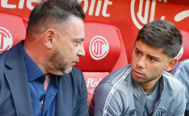Turco Mohamed y Shayr celebraron desde las gradas el título del Toluca.