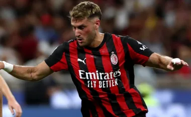 Santiago Giménez, AC Milan