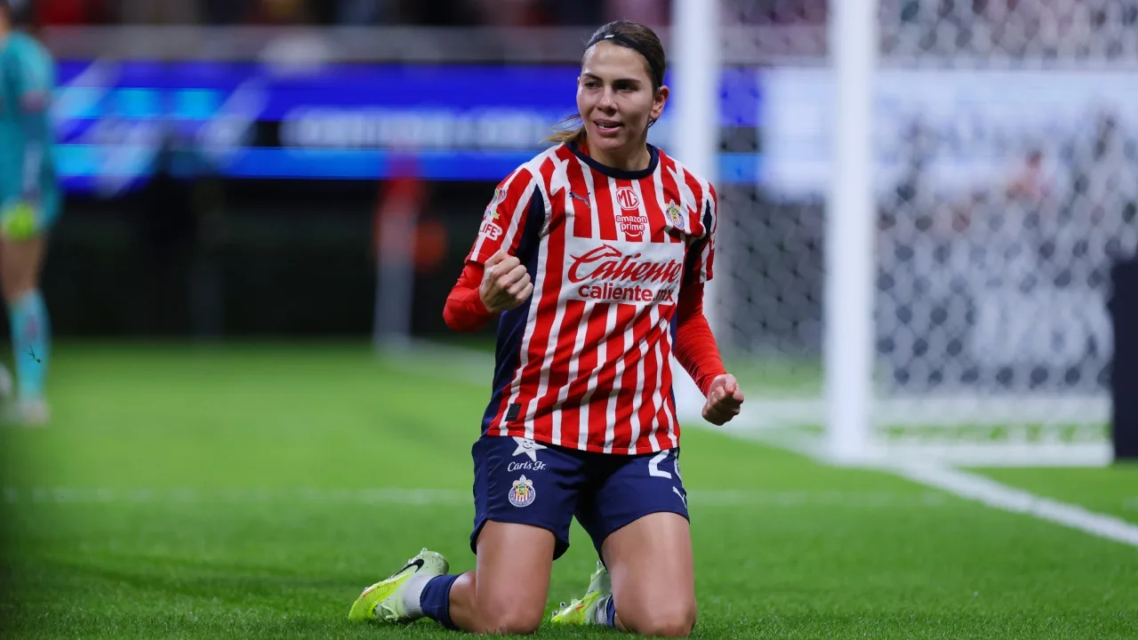 Alicia Cervantes, Chivas