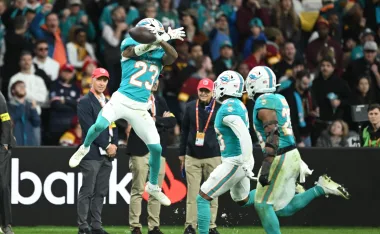 Jack Jones, Miami Dolphins, Cristiano Ronaldo