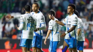Ganó 2 títulos de la Liga MX, tuvo paso por Pumas y quedó último en la tabla con Puebla