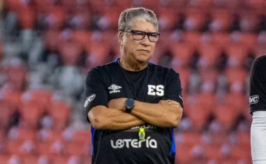 Hernán Bolillo Gómez, Selección El Salvador