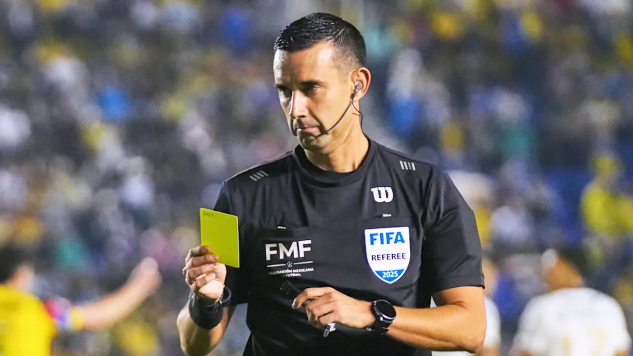 César Arturo Ramos ha recibido una grave amenaza.