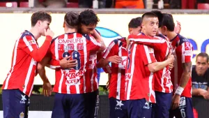 Chivas enfrentará a Cruz Azul con el regreso de una de sus estrellas para el partido de ida de la Liguilla del Apertura 2025