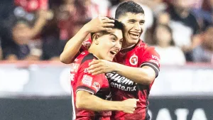 Mientras Lamine Yamal es el más valioso del mundo, Gilberto Mora logra lo impensable en Liga MX