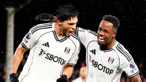 Raúl Jiménez marca golazo y le da victoria clave a Fulham ante Sunderland por la Premier League 2025