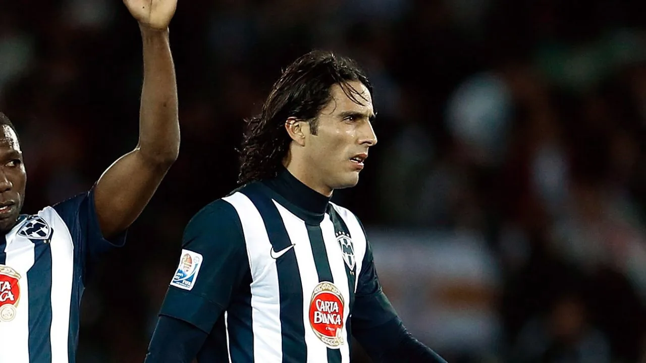 En la imagen, el primer Aldo De Nigris que conocimos y que jugó con los Rayados de Monterrey. 