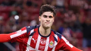 Hormiga González le abre de nuevo la herida a David Medrano y le recuerda el último Chivas vs Atlas