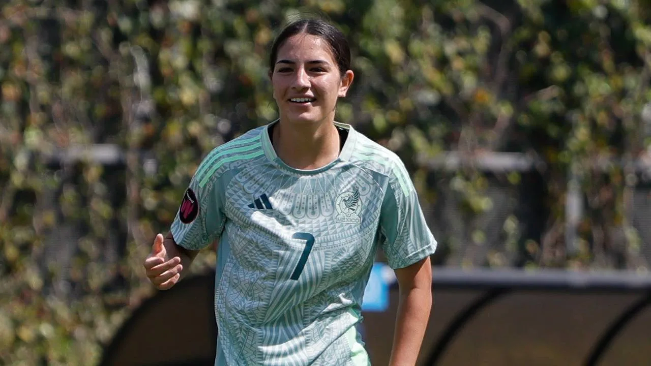 Anaiya Miyazato, una juvenil de 16 años de edad.