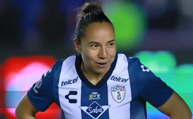 Charlyn Corral adelanta su ¿salida? de Pachuca.
