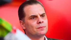 Martinoli se burla de la crítica de León Krauze y enciende la polémica con una sola frase: “Celos…”