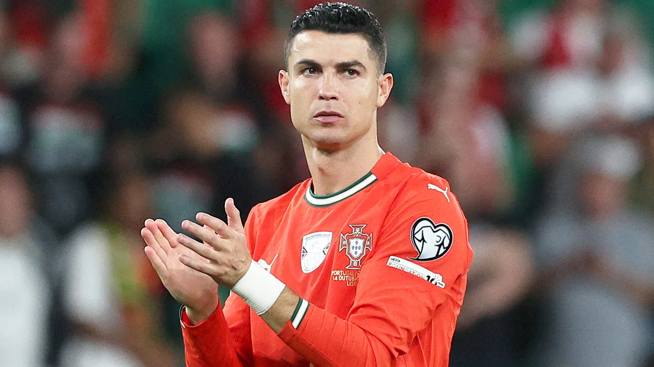 Cristiano Ronaldo lidera entre los futbolista en redes sociales.