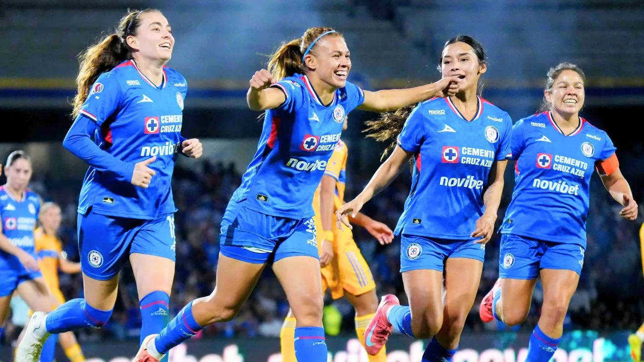 Cruz Azul deja ir vivo a Tigres con terrible error en semifinal de ida: Cuándo juega la vuelta y a qué hora.