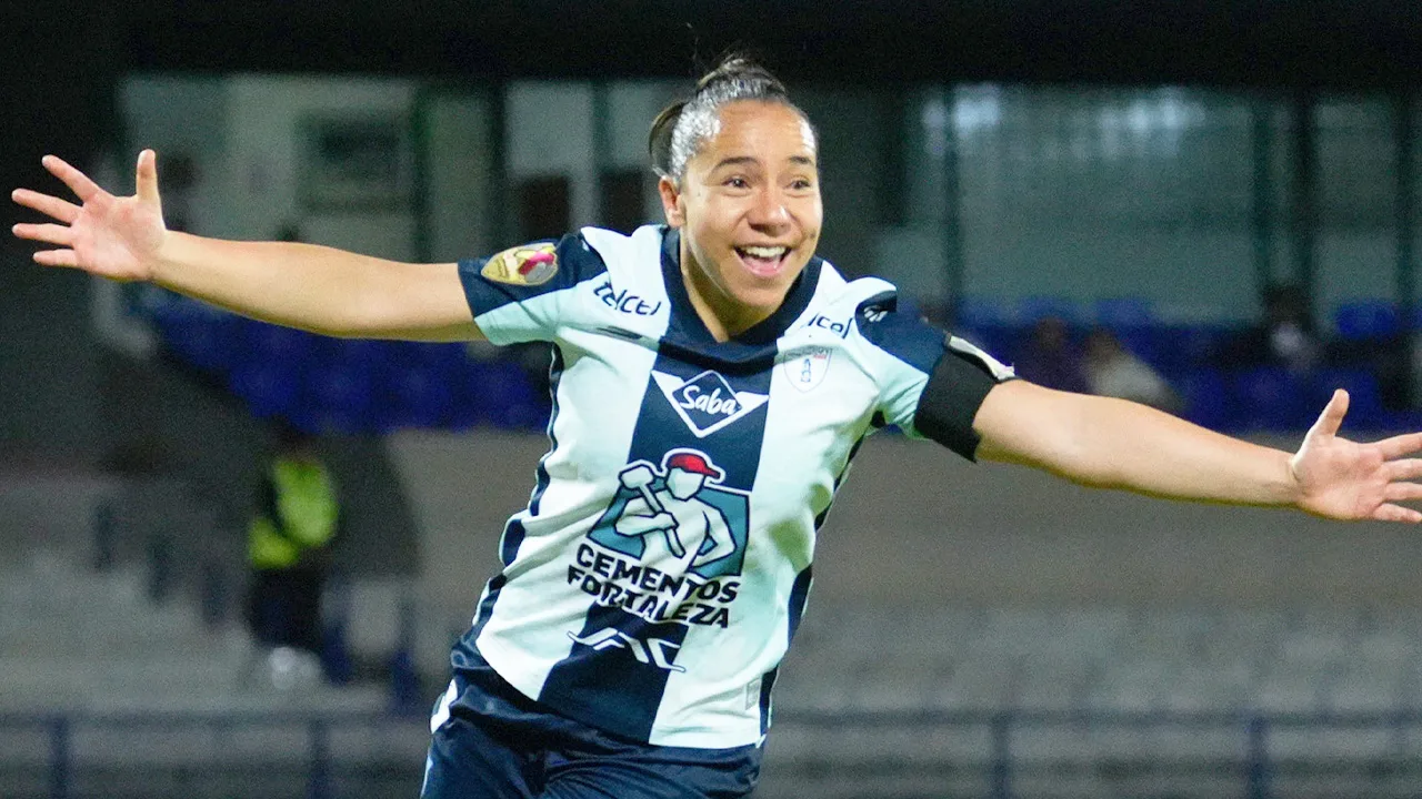 Charlyn Corral, figura de Pachuca ante Cruz Azul Femenil