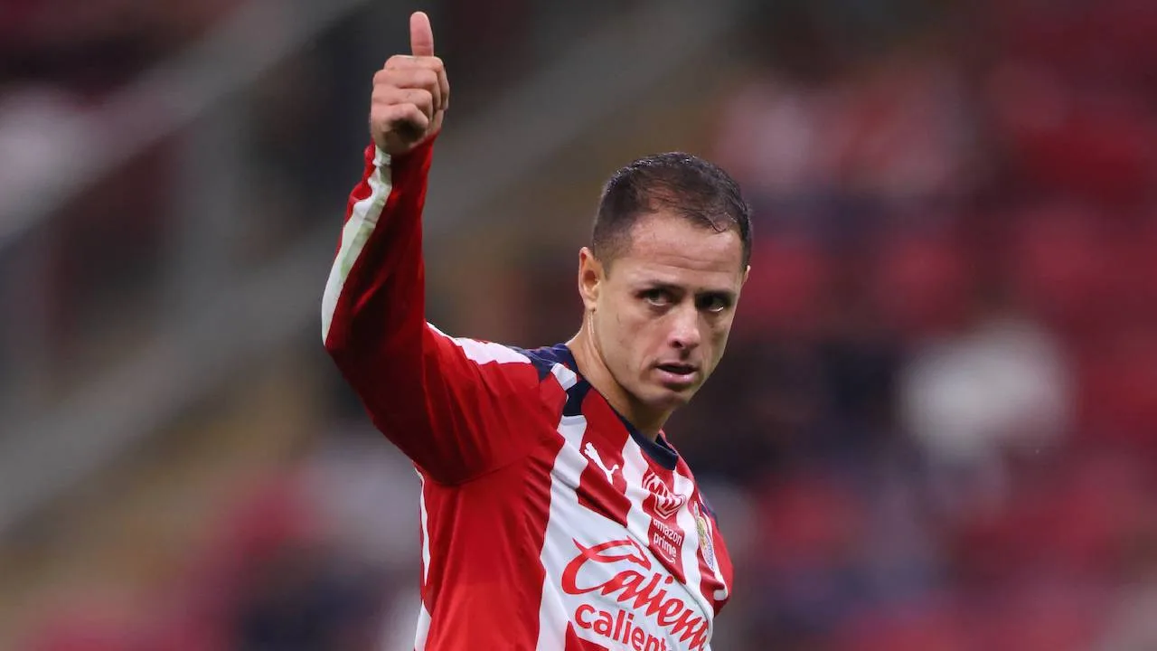 Chicharito Hernández, delantero de Chivas.