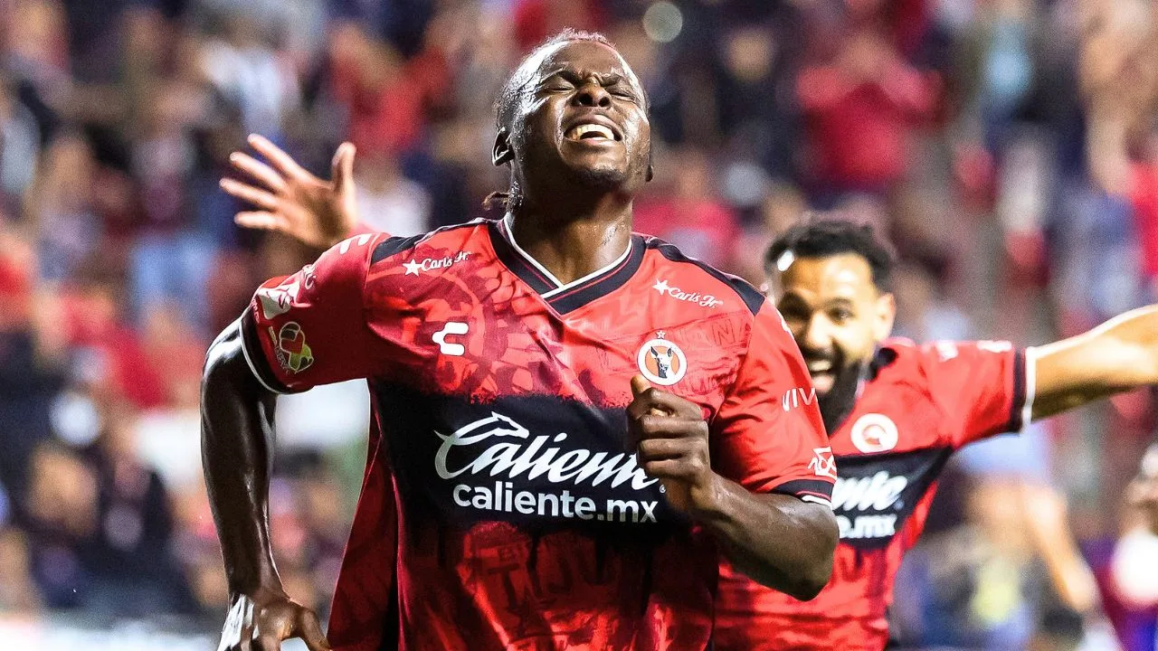 La escalofriante lesión de Frank Boya de Xolos de Tijuana vs Pumas.