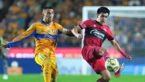 Tigres vs Xolos: Nico Ibáñez hace criminal jugada contra Gilberto Mora y puso a temblar al Mundial 2026