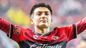 Gilberto Mora es titular en Xolos vs Tigres por Liguilla, ¿se mete en problemas con la ley?