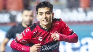 Gilberto Mora jugará el Xolos vs Tigres pese al horario, aunque tendrá pago extra