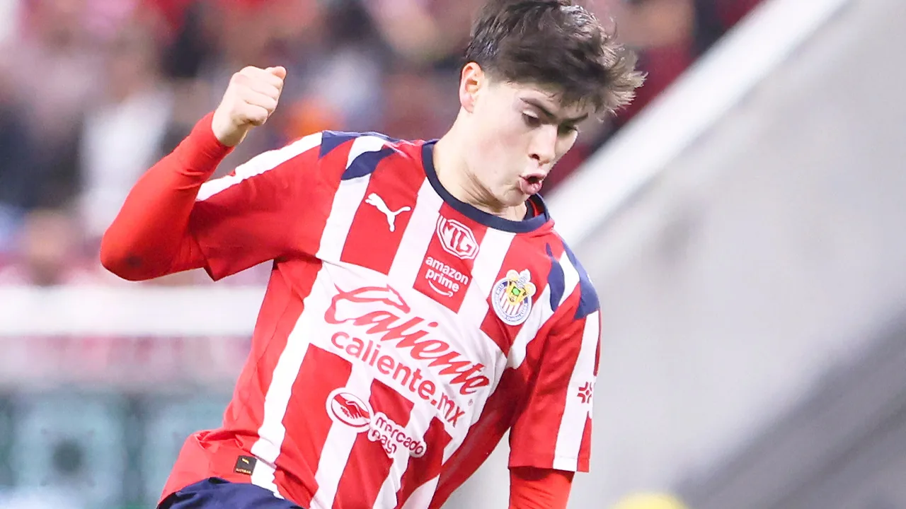 Hormiga González se pierde Cruz Azul vs Chivas.