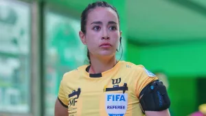Quién es Katia Itzel García, la mexicana nominada a la mejor árbitra del mundo