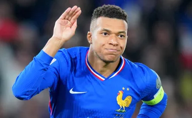 Kylian Mbappé y un problema en Francia.