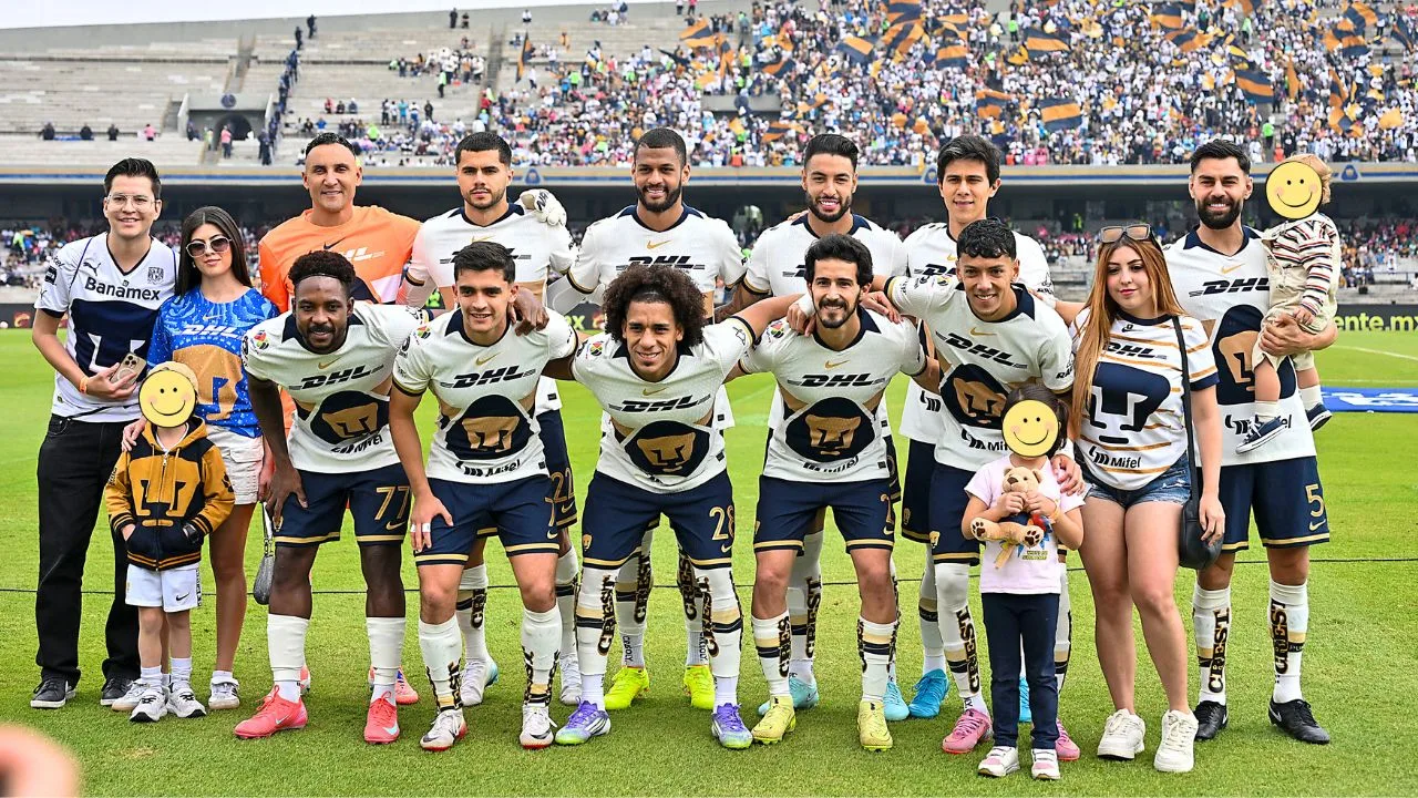 Pumas celebra el Día de Muertos con espectacular detalle en su jersey vs Xolos de Tijuana.