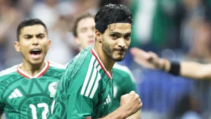 Raúl Jiménez anota con Selección Mexicana ante Paraguay y pone a temblar a Chicharito Hernández