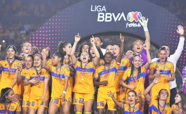 Tigres Femenil gana el título y se ríe del América.