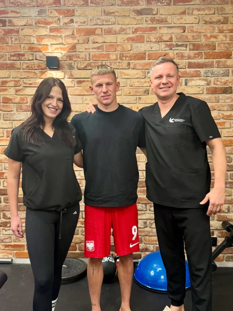 Mateusz Bogusz en fisioterapia en Polonia.