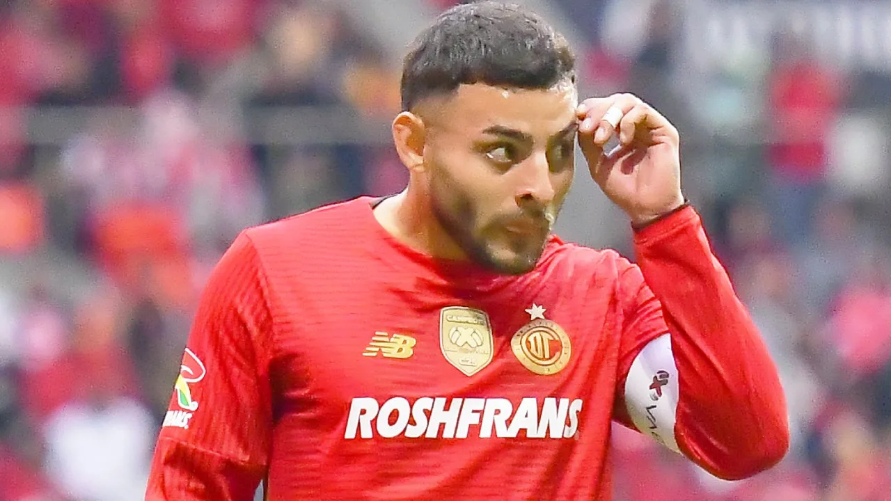 Alexis Vega sufrió negligencia médica en Toluca por fiesta para el Clausura 2026
