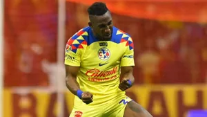 Julián Quiñonez, América