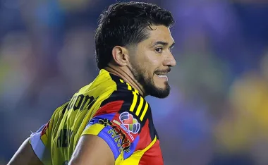 Henry Martín, América