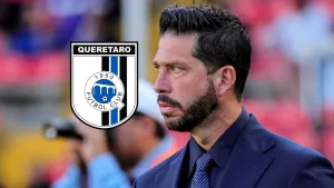 Benjamín Mora, Querétaro