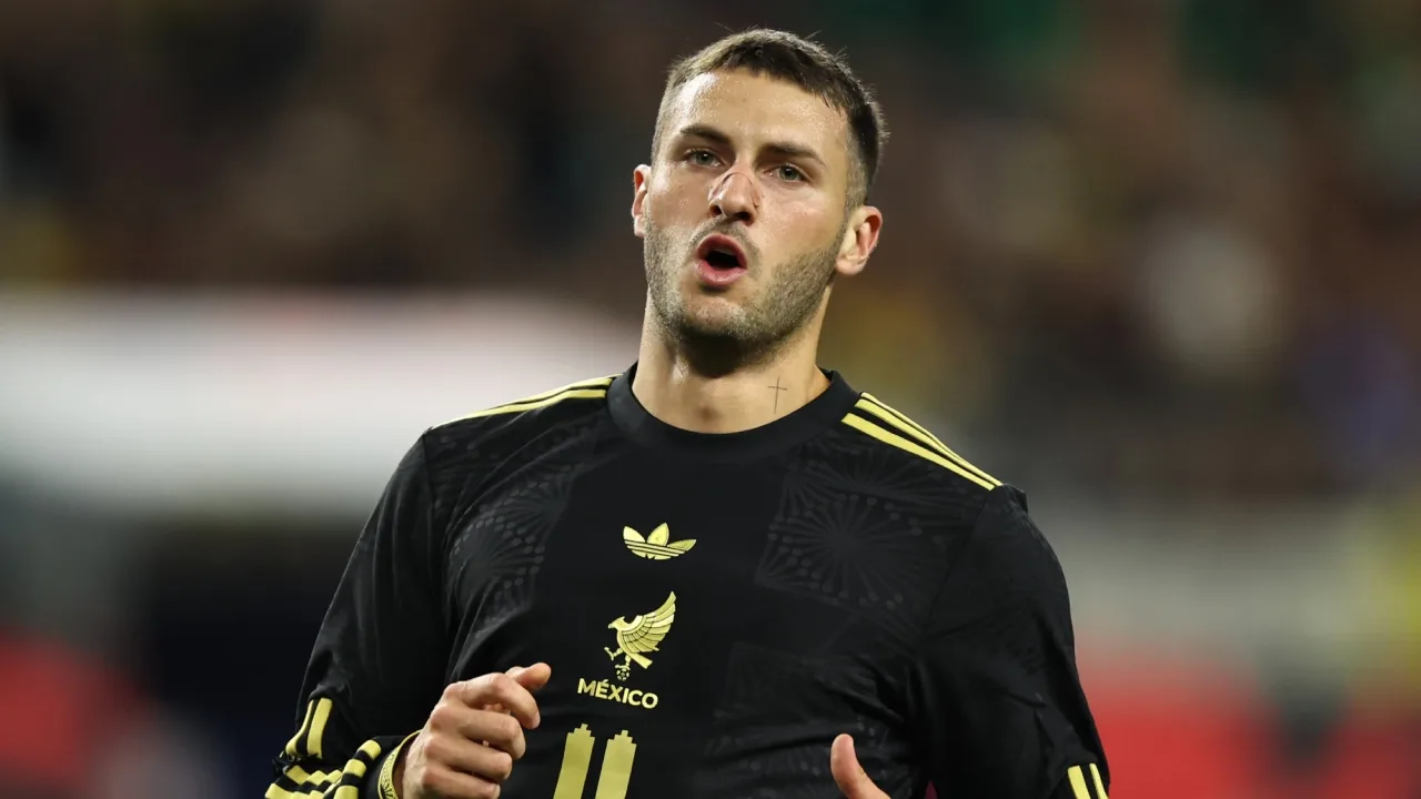 Santiago Giménez, Selección Mexicana