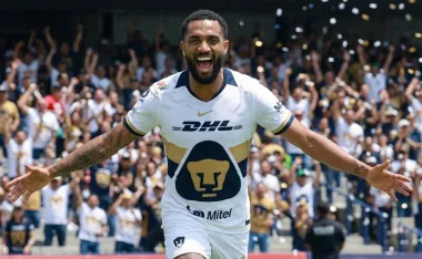 Juninho, Pumas